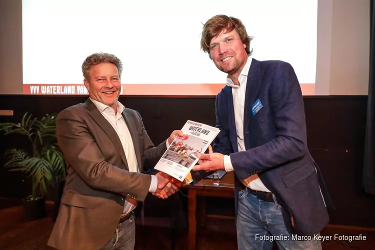 Nieuw toeristisch magazine VVV Waterland van Friesland