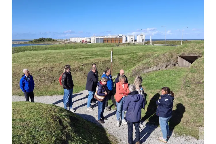 Gemeenteraad en college Súdwest-Fryslân bezoeken Kazemattenmuseum