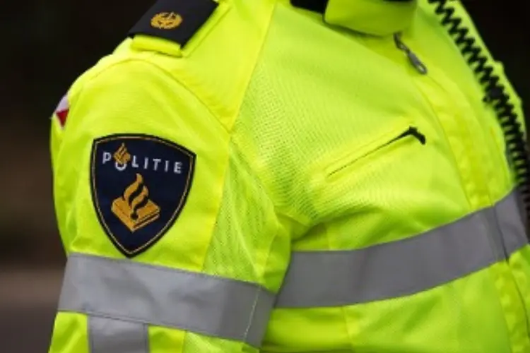 Politie start onderzoek naar verstoren openbare orde in Noorderhoek in Sneek