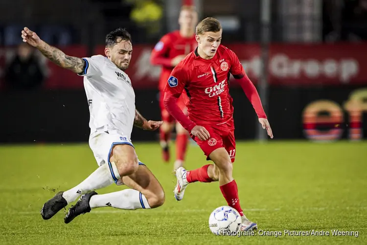 Almere City FC sluit jaar af met verrassing tegen SC Heerenveen